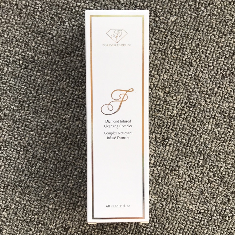 Skin care - Picture 2 of 9